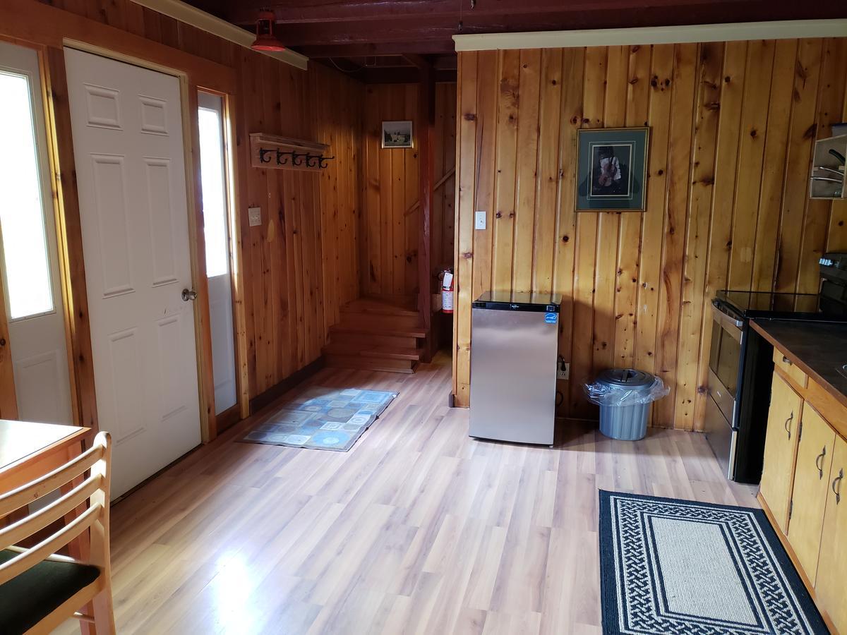 Cherry Cove Cabins Villa Kaslo Luaran gambar