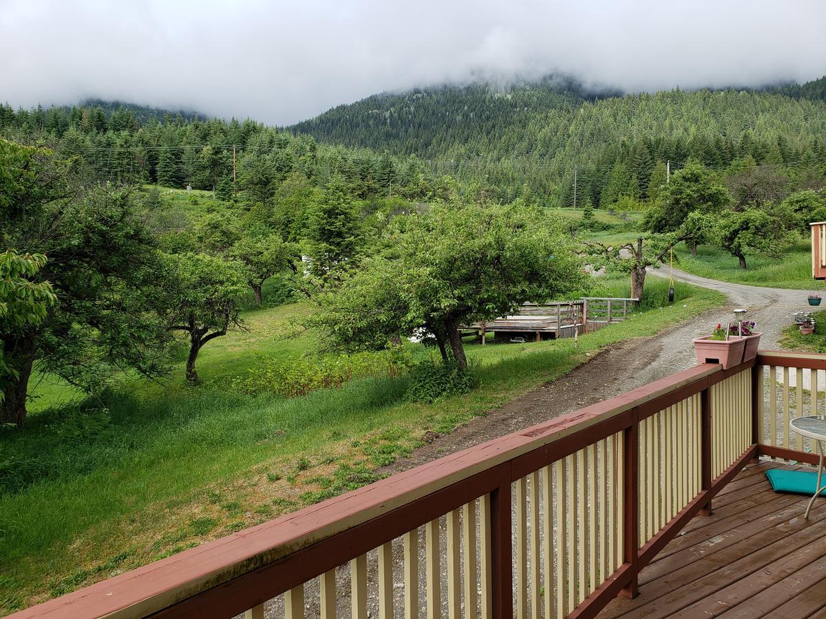 Cherry Cove Cabins Villa Kaslo Luaran gambar
